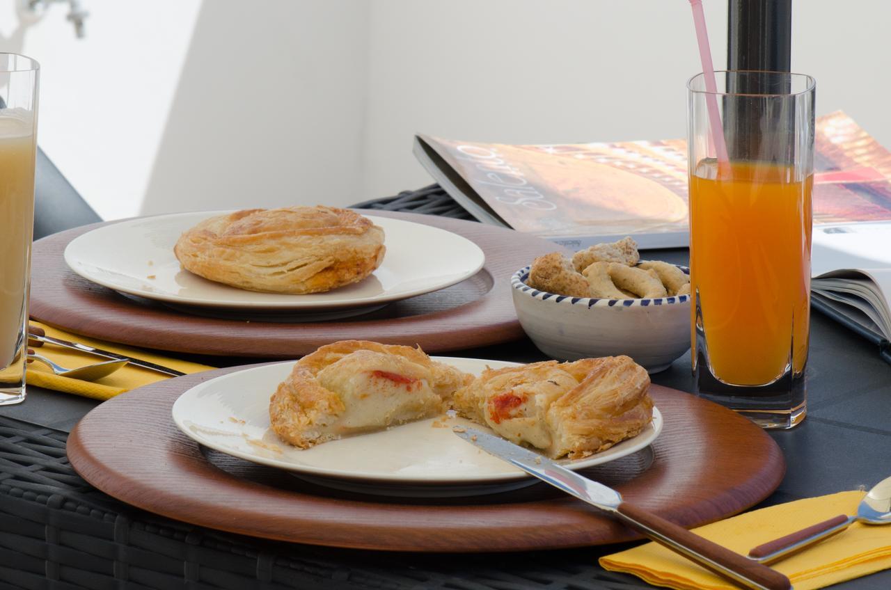 B&B L'Antica Rimessa Lecce Bagian luar foto